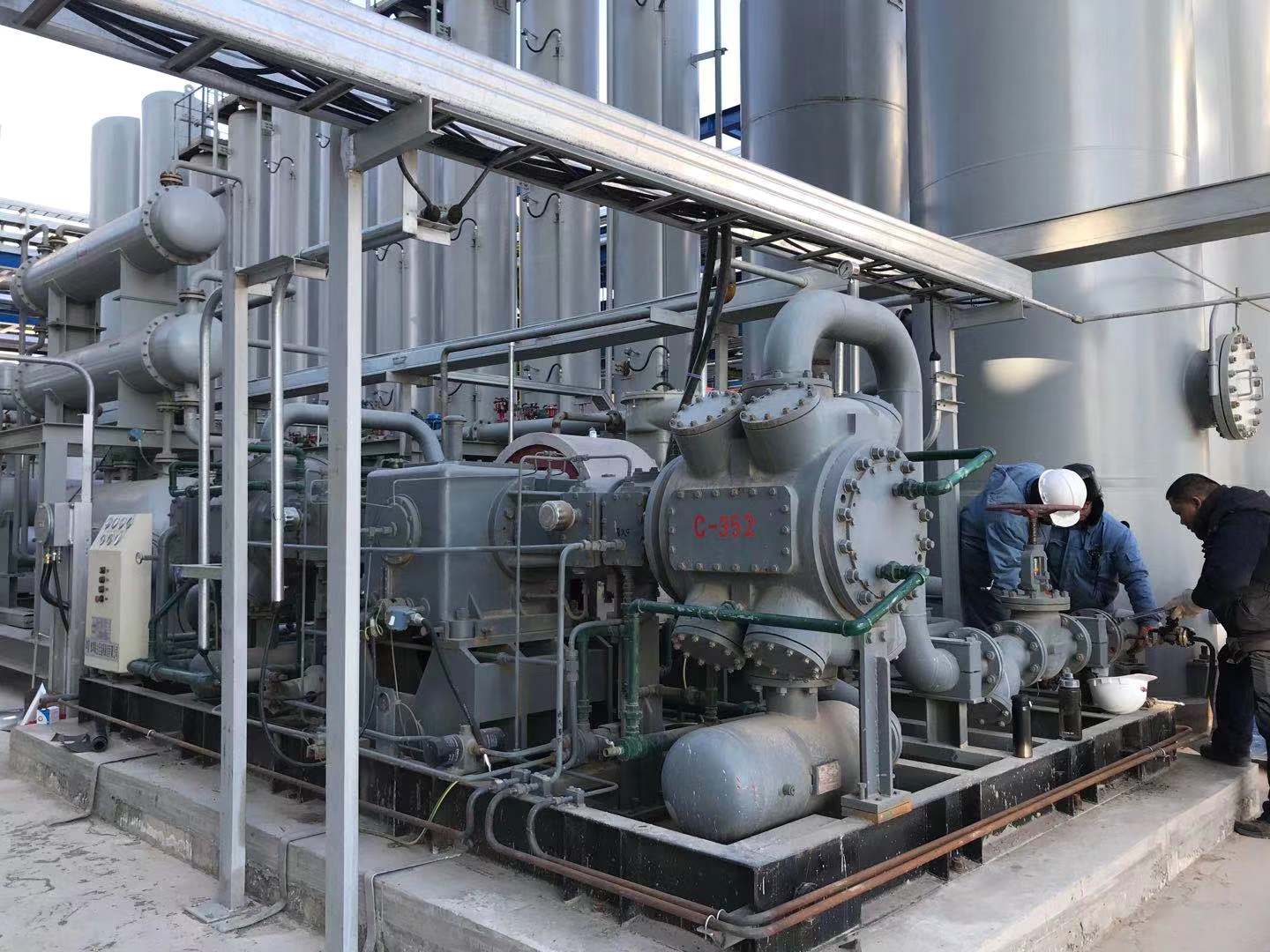 滄州DW-14,(0-0.2)-25原料氣壓縮機